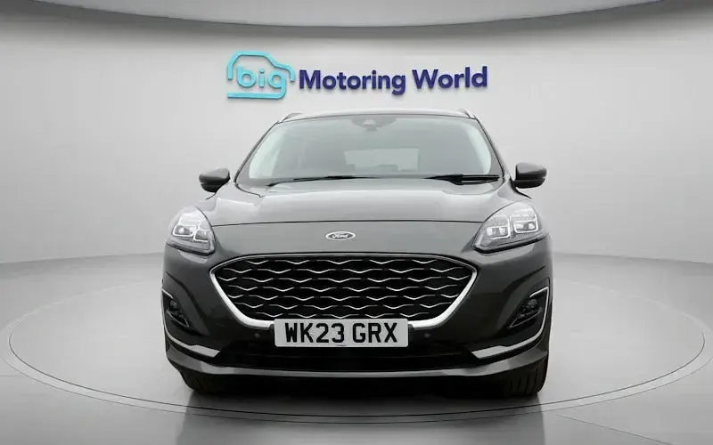 Used Ford Kuga Vignale 190 HP (139 kW) 2023 Grey SUV