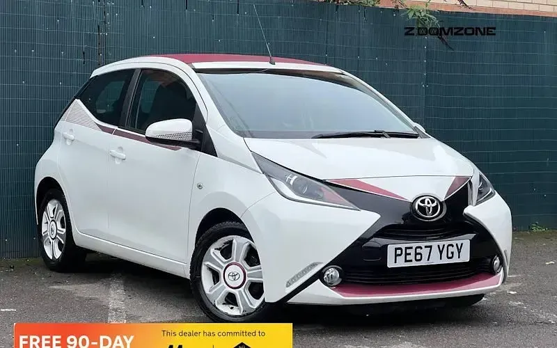 Used Toyota Aygo X-wave 69 HP (50 kW) 2018 Hatchback