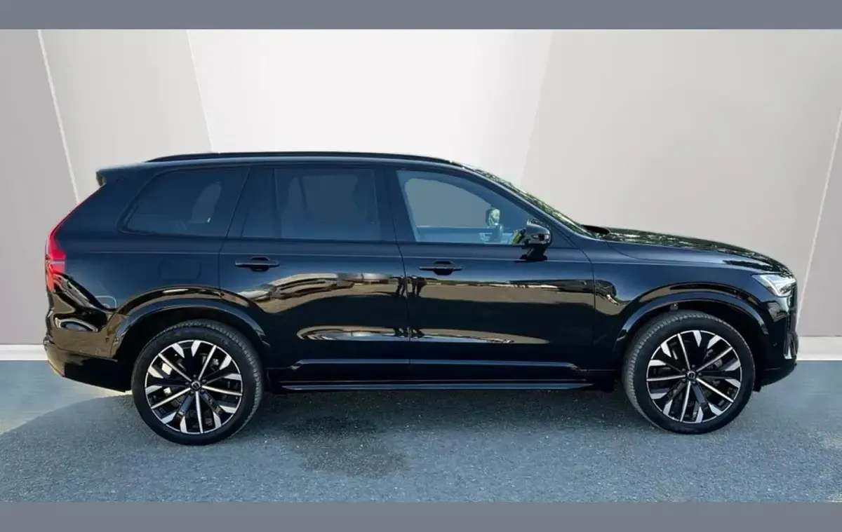 Used Volvo XC90 Ultra 455 HP (334 kW) 2026 Black SUV