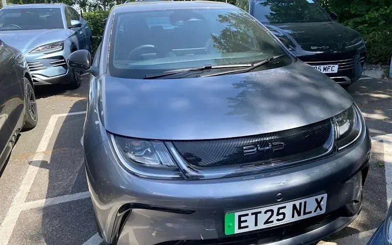 Usado BYD Dolphin Boost 130 kW (177 HP) 2025 Citadino