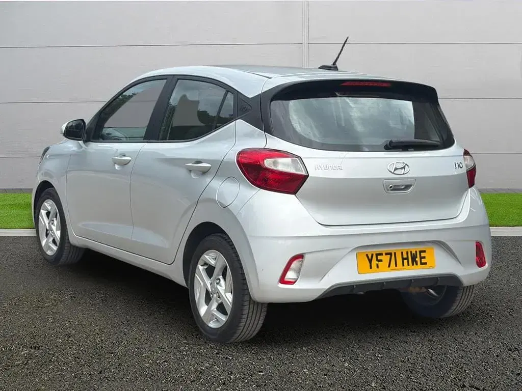 Used Hyundai i10 SE 67 HP (49 kW) 2021 Grey Hatchback