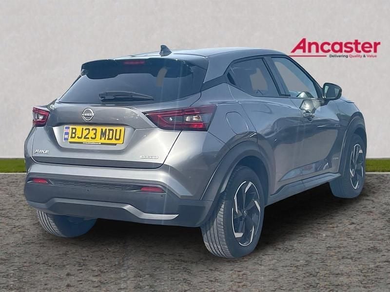 Used Nissan Juke N-Connecta 143 HP (105 kW) 2023 Grey SUV