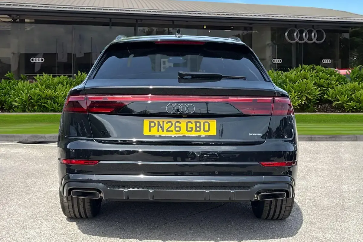 New Audi Q8 Black Edition 286 HP (210 kW) 2026 Black SUV