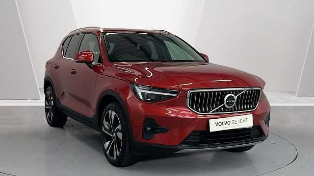 Used 2025 Volvo XC40 Ultra SUV | £32,357 (Fair price) - Image 1/4