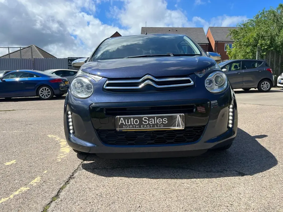 Used Citroën C1 Flair 82 HP (60 kW) 2017 Blue Hatchback