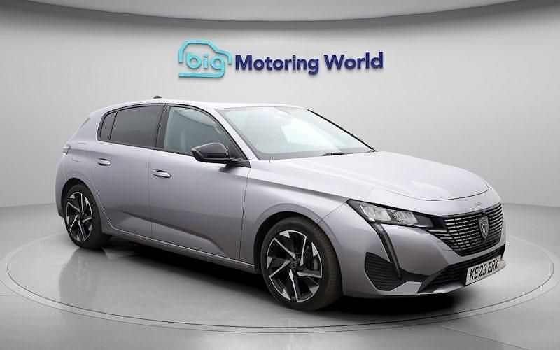 Used Peugeot 308 Allure Premium 131 HP (96 kW) 2023 Grey Hatchback