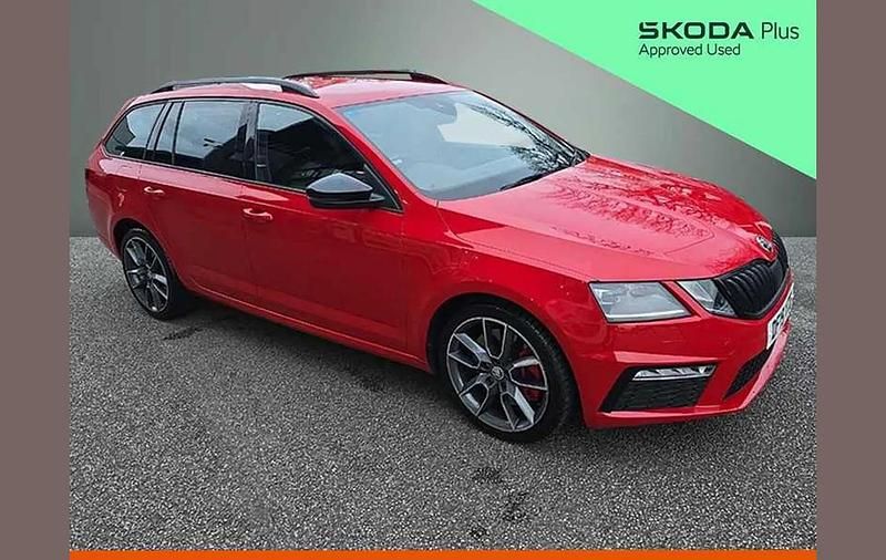Corrida red Used 2019 Skoda Octavia vRS Estate | £19,700 (Fair price) - Image 1/4