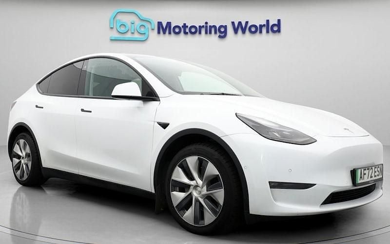 Used 2025 Tesla Model Y Long Range AWD SUV | £18,400 (Good price) - Image 1/4