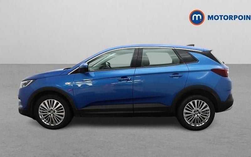 Used Vauxhall Grandland X 131 HP (96 kW) 2019 Blue SUV