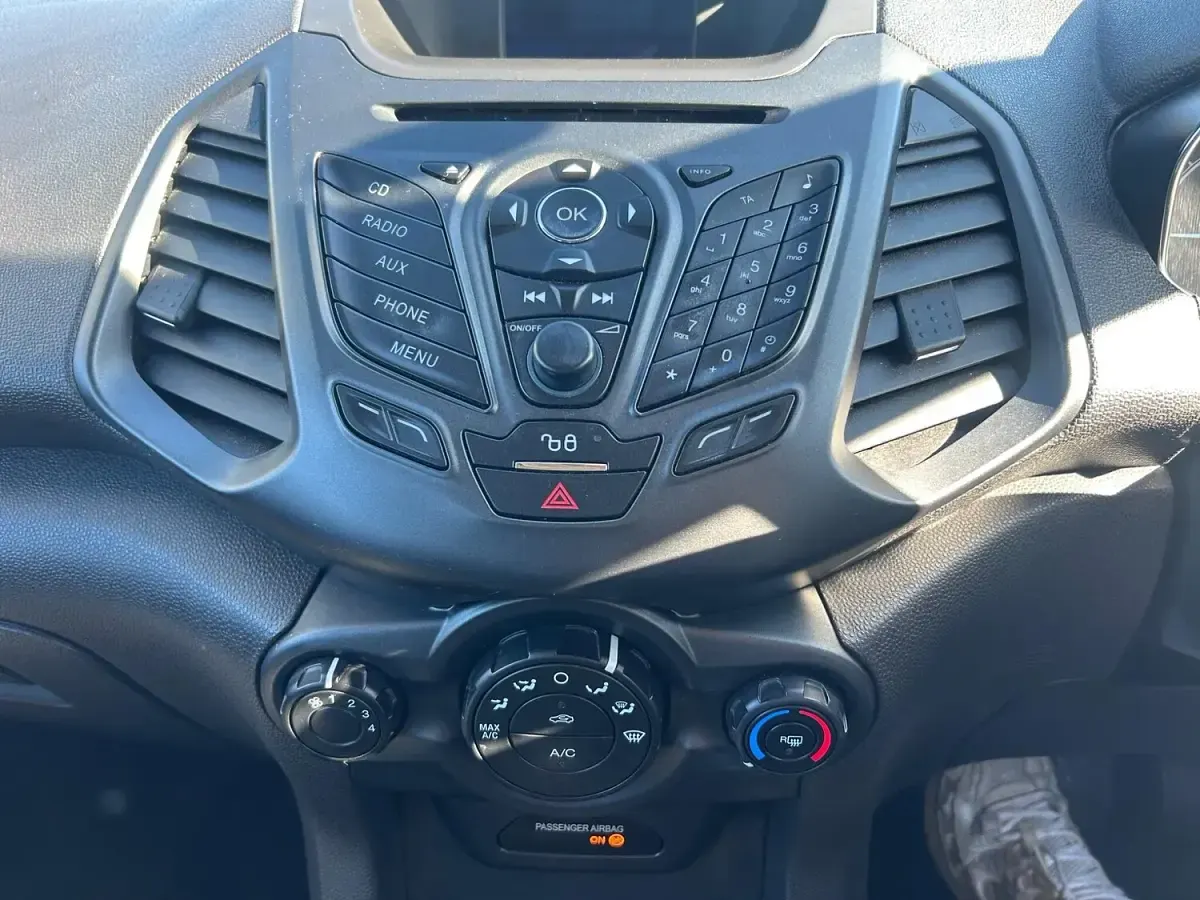 Used Ford Ecosport Zetec 2015 Red SUV