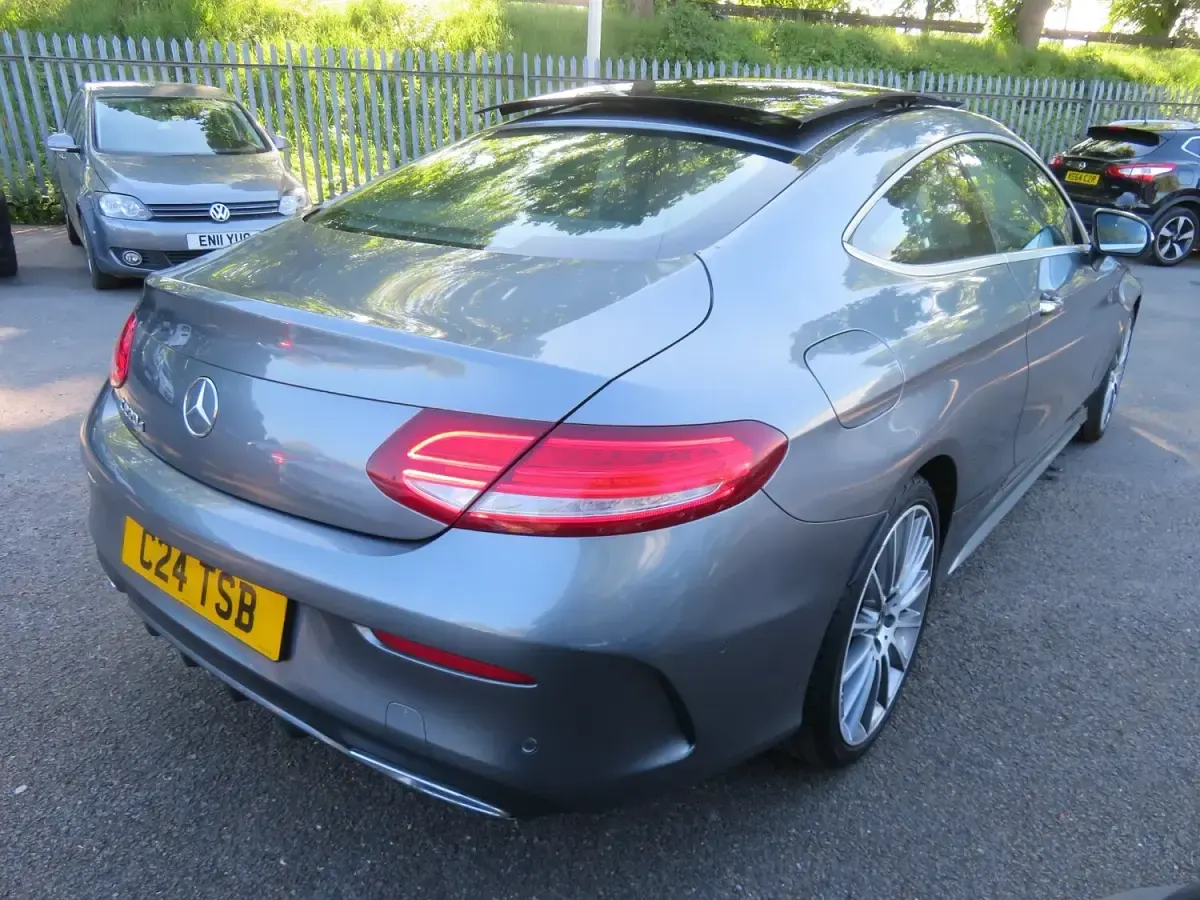 Used Mercedes C220 AMG Line Premium 170 HP (125 kW) 2017 Grey Coupe