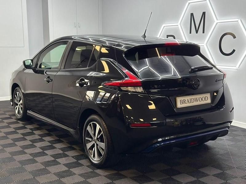 Used Nissan Leaf Acenta 110 kW (150 HP) 2020 Black Hatchback