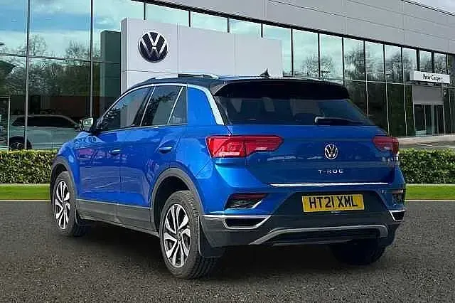 Used VW T-Roc Active 150 HP (110 kW) 2021 Blue SUV