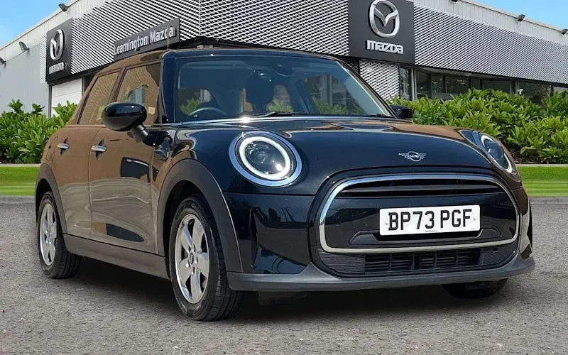 Used Mini Cooper Classic 136 HP (100 kW) 2022 Hatchback