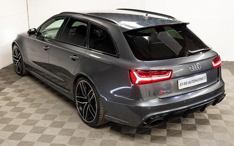 Usado Audi RS6 Advanced 560 HP (411 kW) 2018 Carrinha