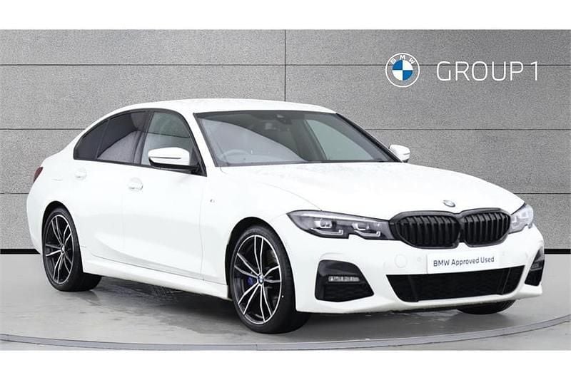 White Used 2022 BMW 330 M Sport Sedan | £26,990 (Good price) - Image 1/4