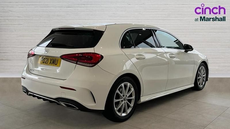 Used Mercedes A180 AMG line 136 HP (100 kW) 2021 White Hatchback