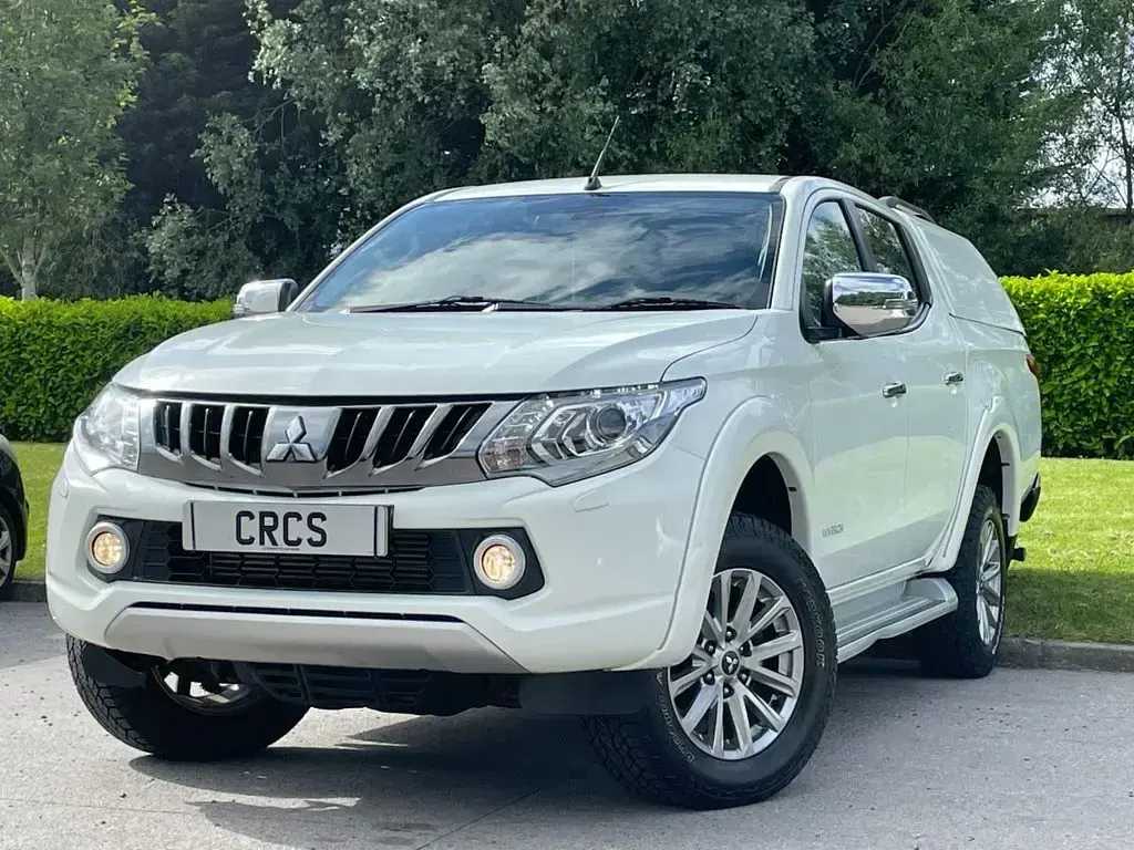 Used Mitsubishi L200 Warrior 178 HP (130 kW) 2017 White Pickup
