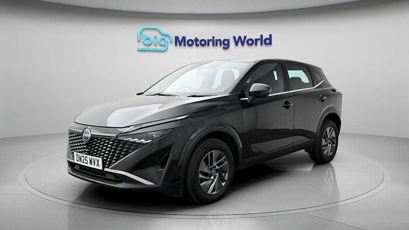 Used Nissan Qashqai Acenta Premium 140 HP (102 kW) 2025 Black SUV