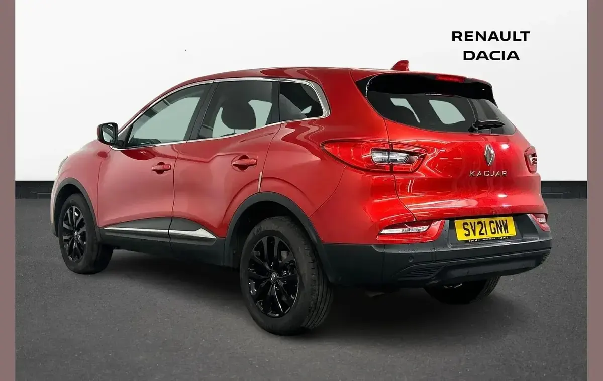 Used Renault Kadjar Iconic 140 HP (102 kW) 2021 Flame red  SUV