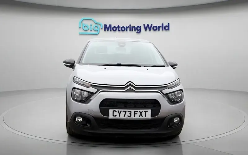 Usado Citroën C3 PureTech 110 HP (80 kW) 2023 Cinzento Citadino