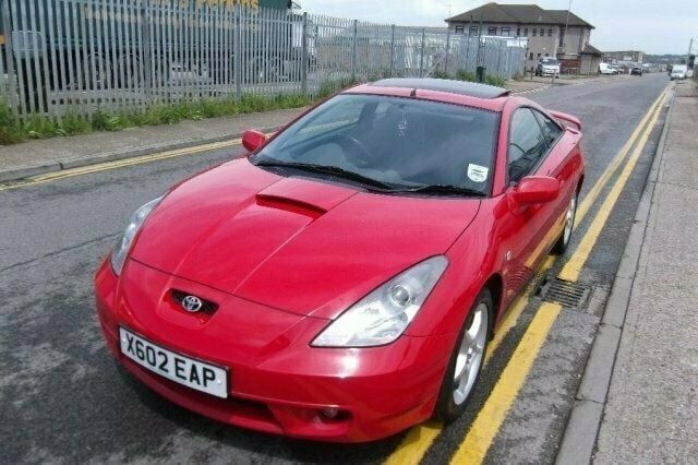 Used Toyota Celica 140 HP (102 kW) 2000 Hatchback