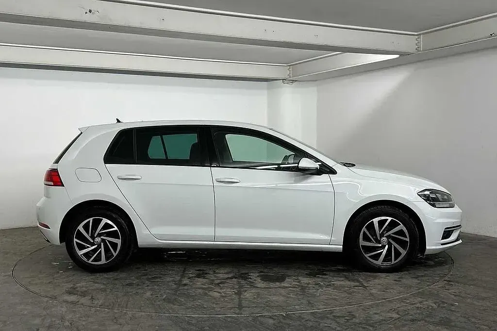 Used VW Golf VII 115 HP (84 kW) 2019