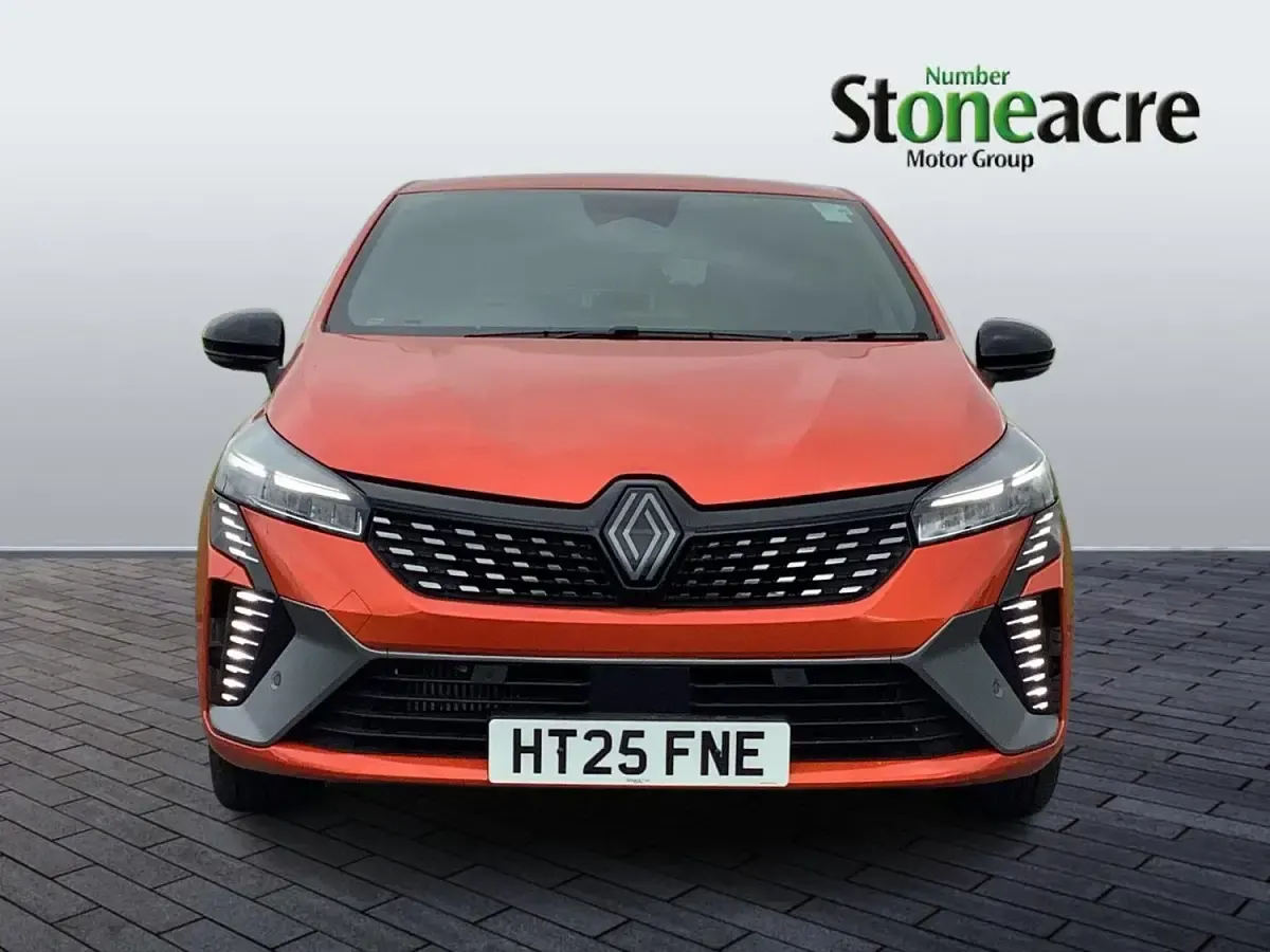 Used Renault Clio Esprit Alpine 90 HP (66 kW) 2025 Orange Hatchback