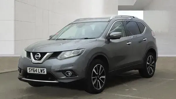 Used Nissan X-Trail Tekna 130 HP (95 kW) 2014 Grey SUV