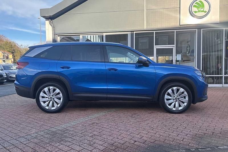 New Skoda Kodiaq SE L 150 HP (110 kW) 2025 Race blue metallic SUV