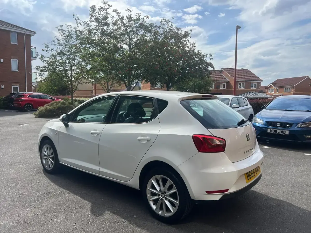 Used Seat Ibiza 2016 White Hatchback