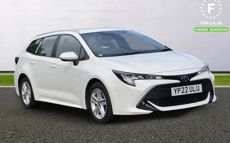 White Used 2022 Toyota Corolla Sport Estate | £16,399 (Good price) - Image 1/4