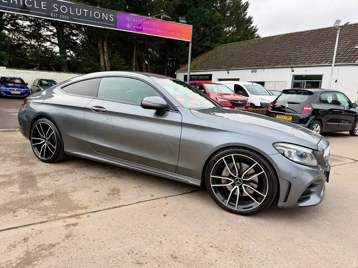 Used Mercedes C300 AMG Line Premium 245 HP (180 kW) 2019 Grey Coupe