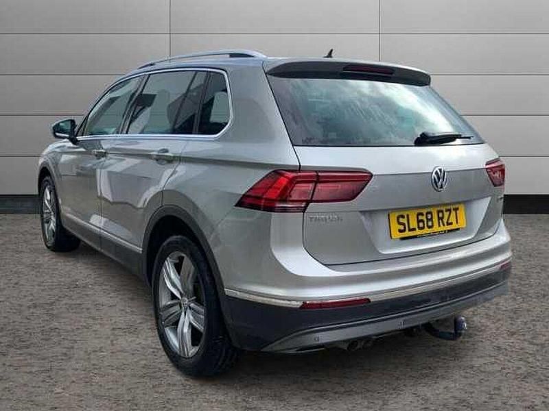 Used VW Tiguan SEL 150 HP (110 kW) 2018 Silver SUV
