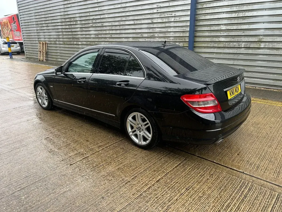Used Mercedes C220 2011 Black Sedan