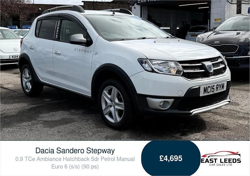 Used Dacia Sandero Ambiance 90 HP (66 kW) 2015 White Hatchback