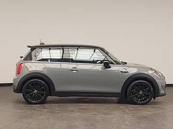 Begagnad Mini Cooper S Level 2 135 kW (184 HK) 2021 Grå Halvkombi