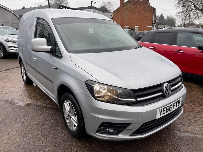 Used VW Caddy Highline 102 HP (75 kW) 2016 Silver MPV