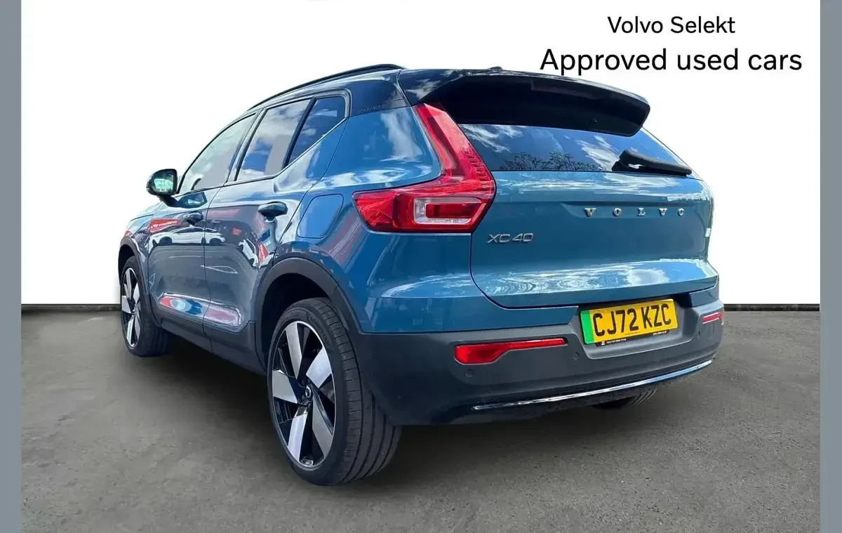 Used Volvo XC40 Ultimate 300 kW (408 HP) 2023 Blue SUV