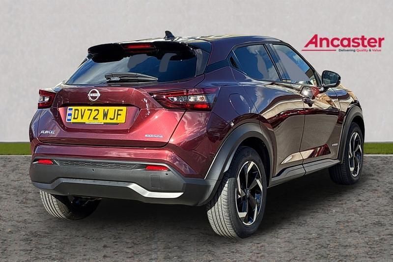Used Nissan Juke N-Connecta 143 HP (105 kW) 2023 Red SUV