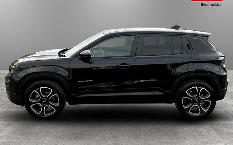 Begagnad Jeep Avenger Summit 114 kW (156 HK) 2024 SUV