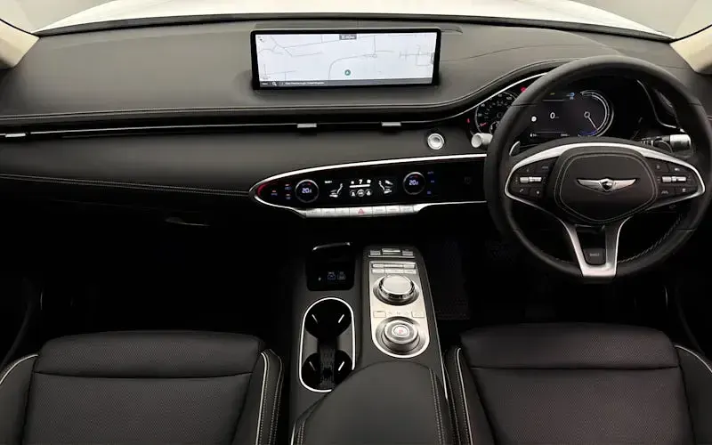 Used Genesis GV70 Sport 359 kW (489 HP) 2023 White SUV