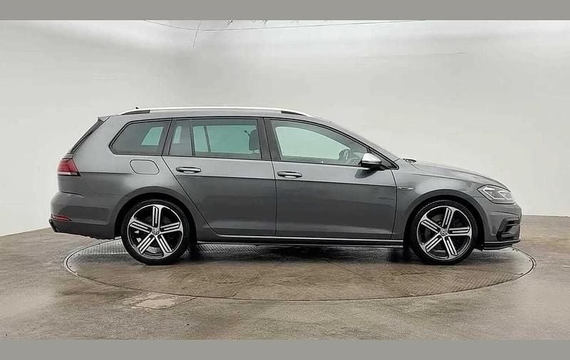 Used VW Golf VIII R 296 HP (217 kW) 2020 Grey Estate