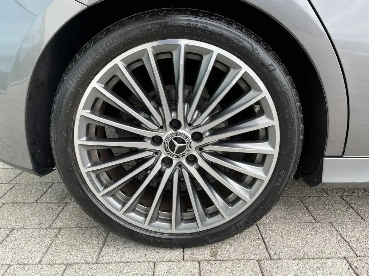 Used Mercedes A200 AMG Line Premium Plus 163 HP (119 kW) 2024 Grey Hatchback