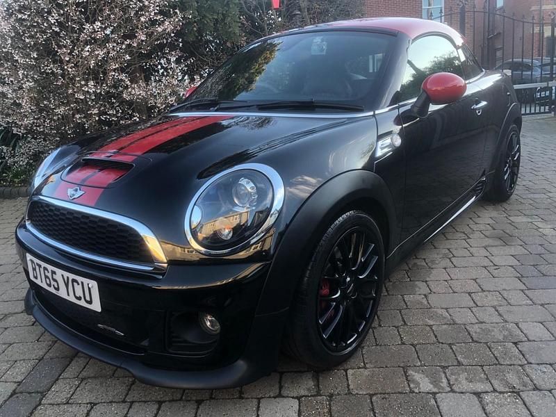 Used Mini John Cooper Works Coupé 211 HP (155 kW) 2015 Black Coupe