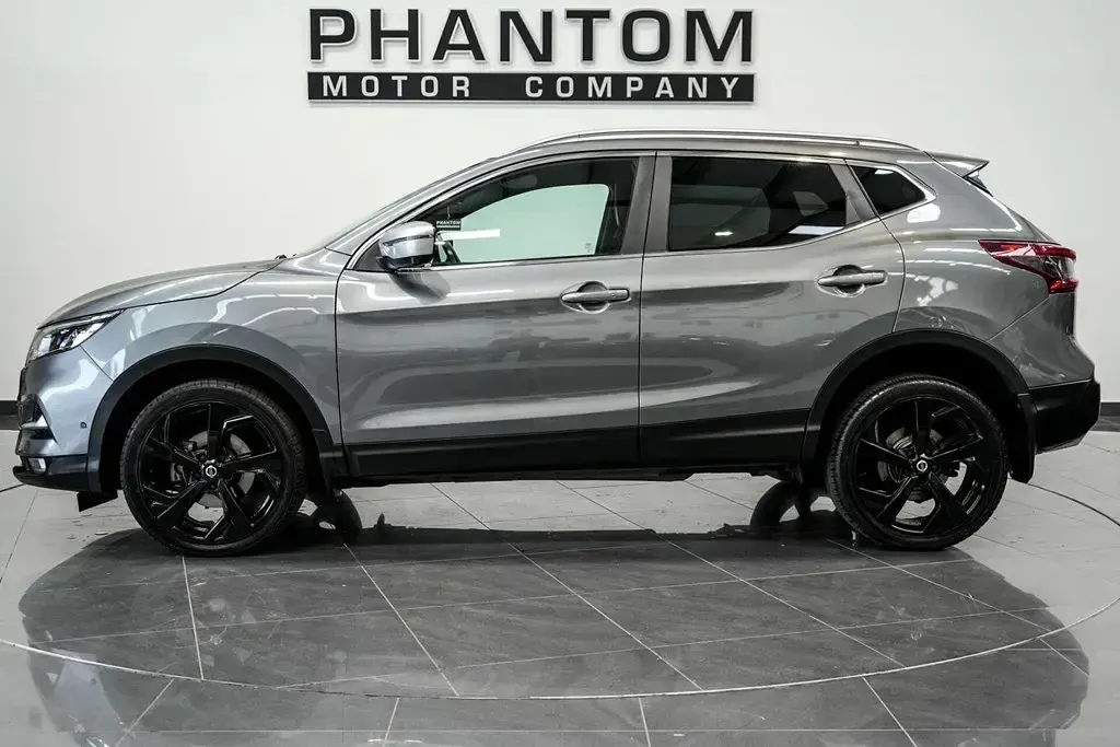 Używany Nissan Qashqai S 150 KM (110 kW) 2019 Szary SUV