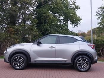Used Nissan Juke N-Connecta 143 HP (105 kW) 2024 Silver SUV