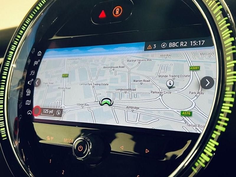 Used Mini Cooper SE Hatch 135 kW (184 HP) 2023 Black Hatchback