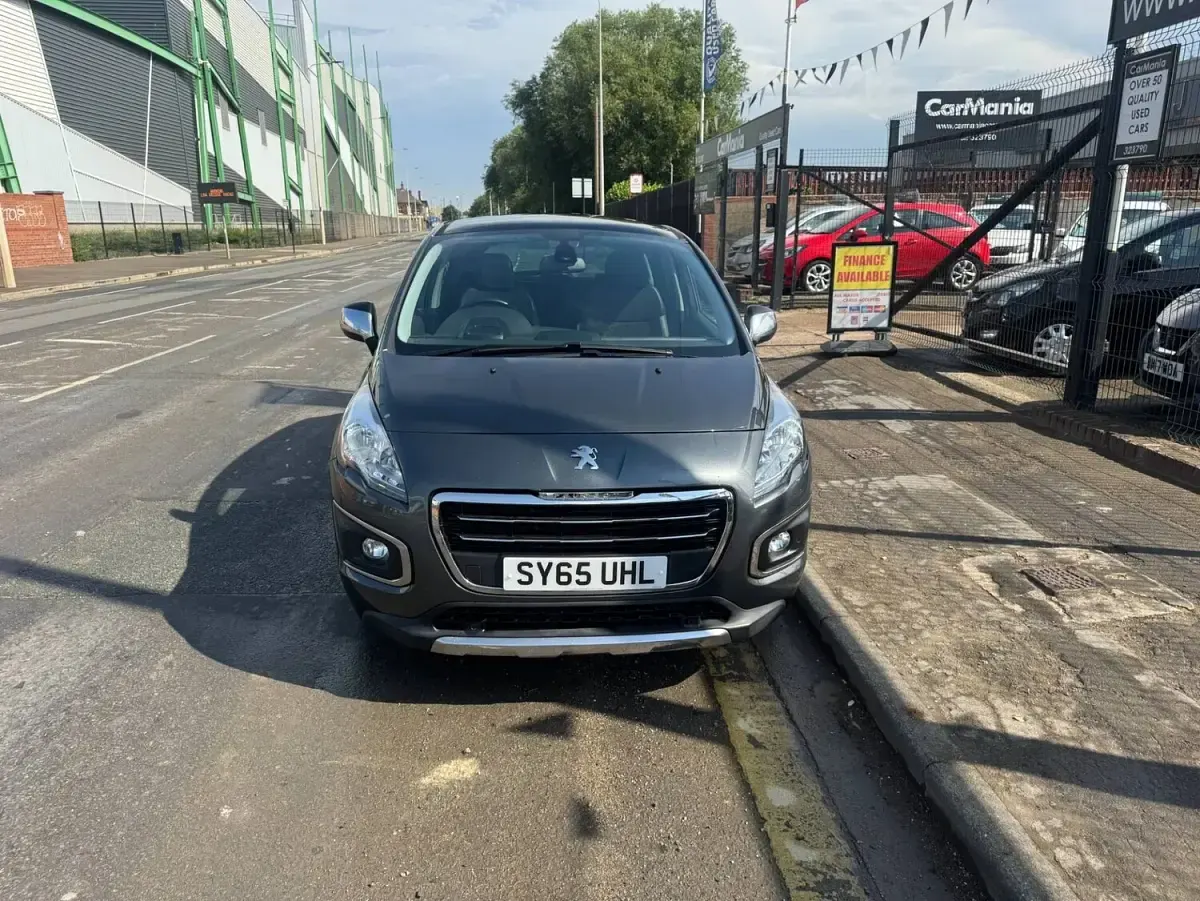 Used Peugeot 3008 Allure 120 HP (88 kW) 2015 Grey Estate
