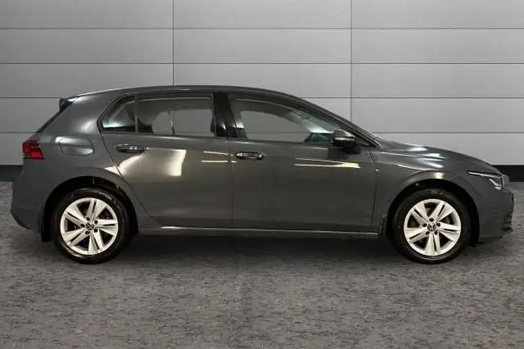 Usado VW Golf VIII 130 CV (95 kW) 2021